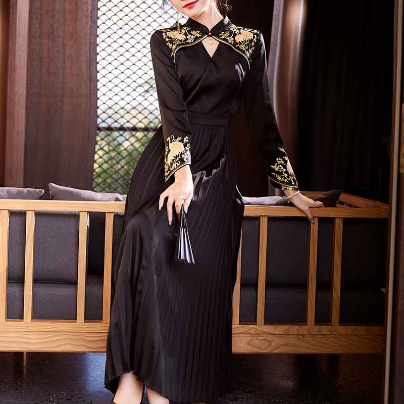 中国刺繍プリーツロングドレス(2色)（ ロングドレス）｜マイチャイナ