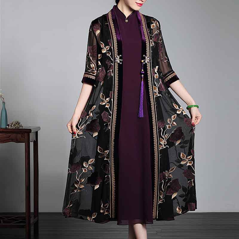 中華風のロングドレス