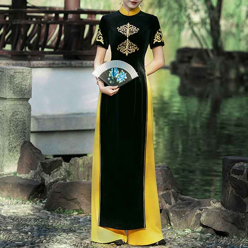 女性用のチャイナ服