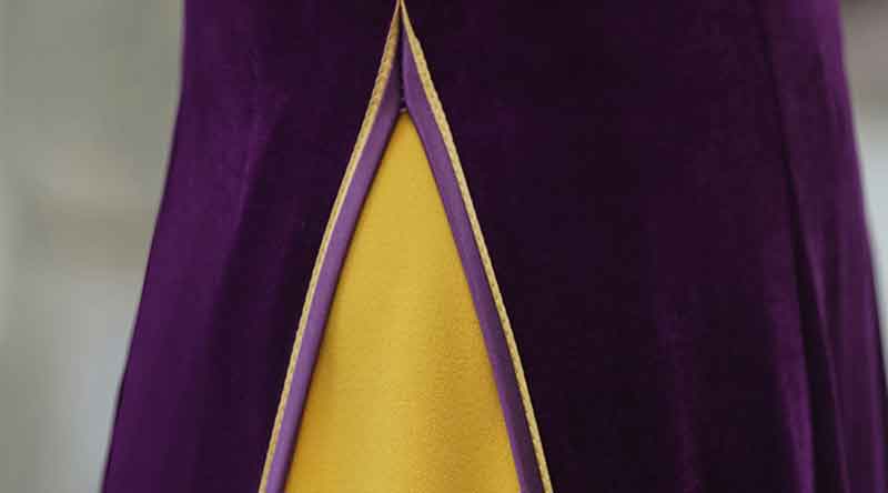 刺繍入り中華風のロングドレス