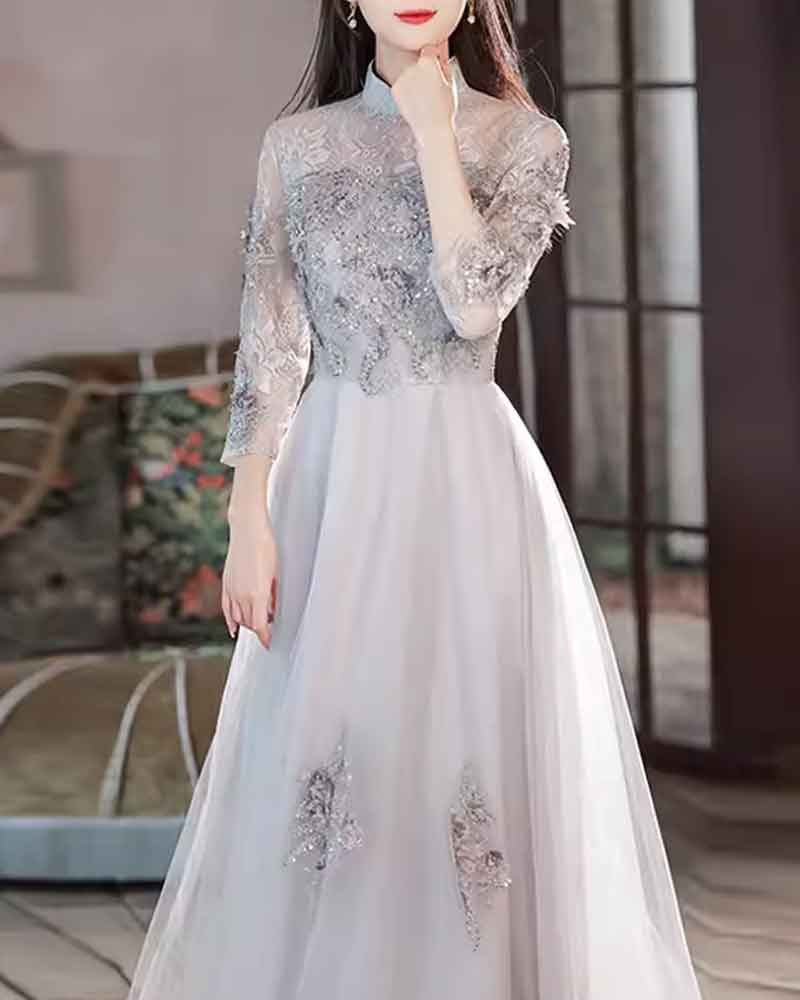 刺繍入りチャイナドレス