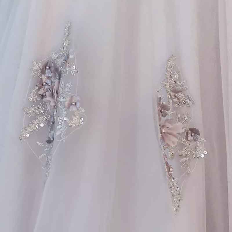 刺繍入り中華風のロングドレス