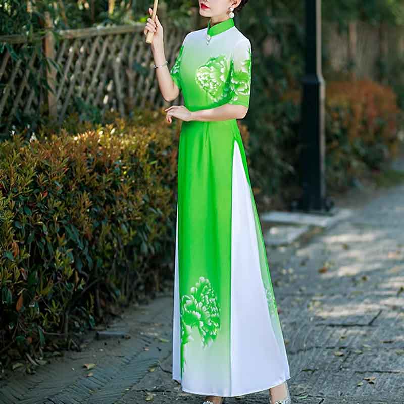 カジュアルなチャイナドレス