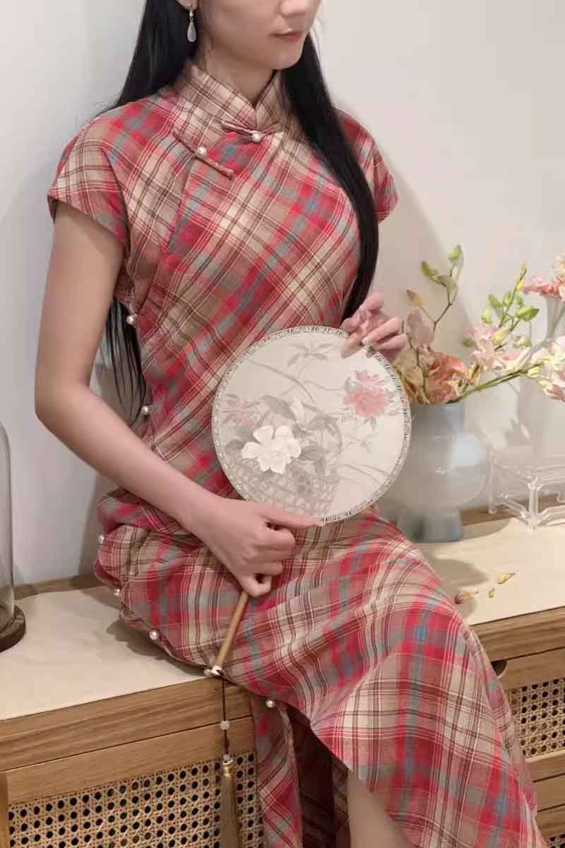 女性用のチャイナ服