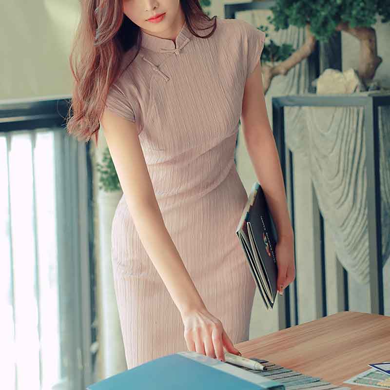 中国風のワンピース