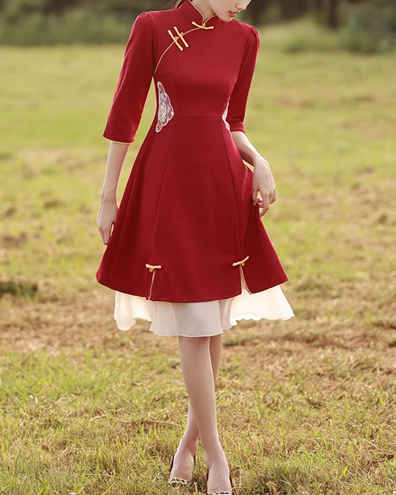 女性用のチャイナ服