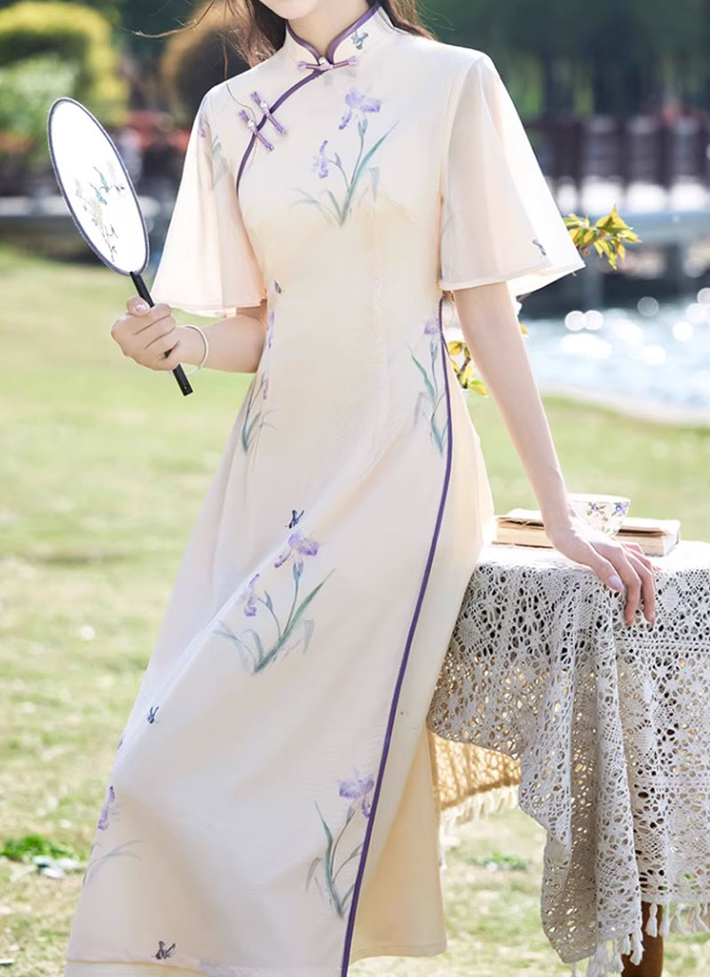 カジュアルなチャイナドレス