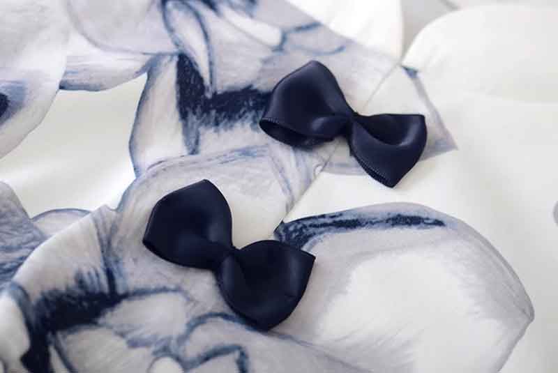 レディースのチャイナトップス