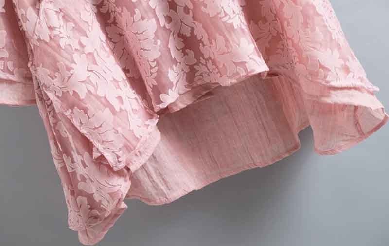 レディースのチャイナトップス