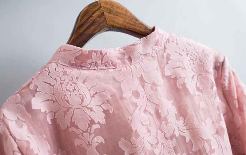 レディースのチャイナブラウス