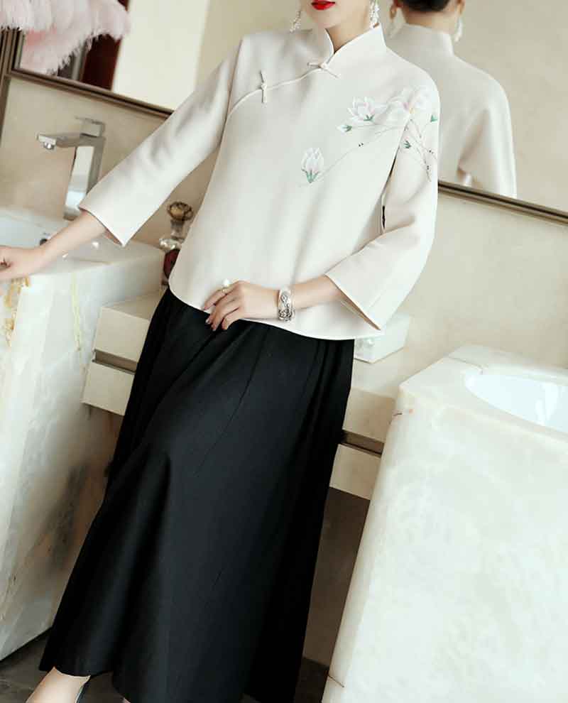 レディースのチャイナブラウス