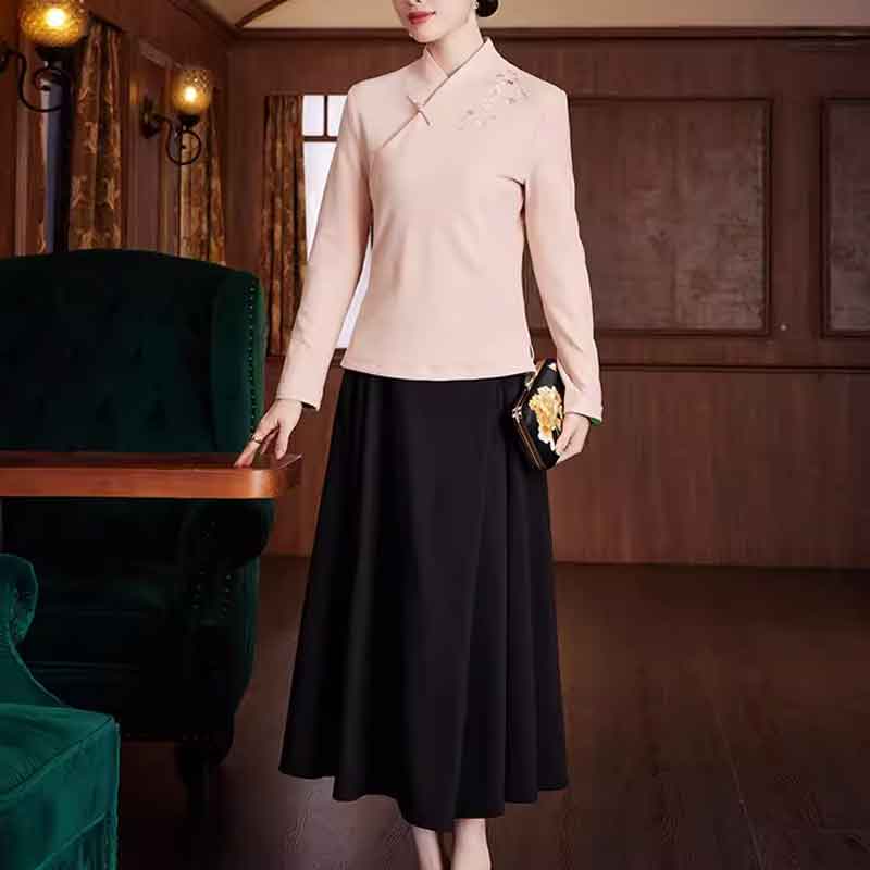 中華風のブラウス