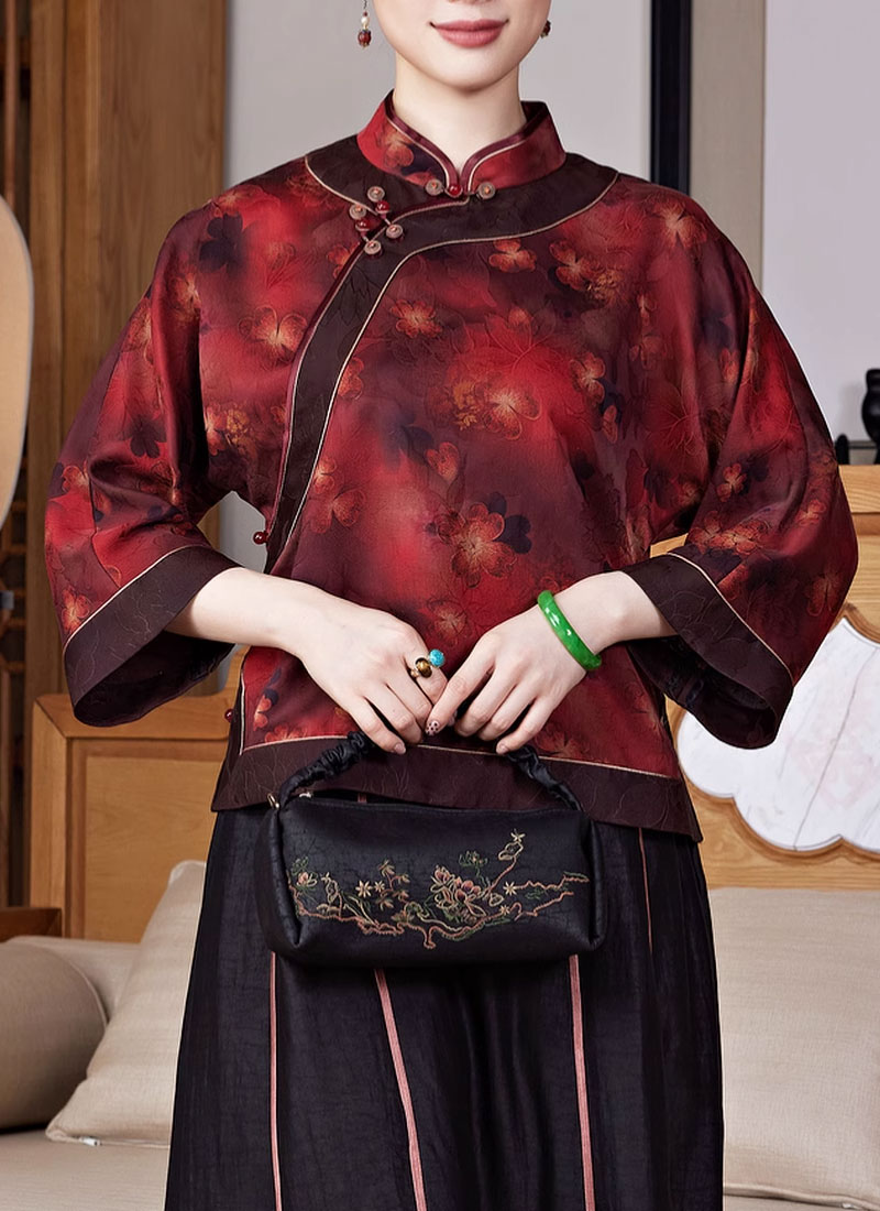 中華風のプルオーバー