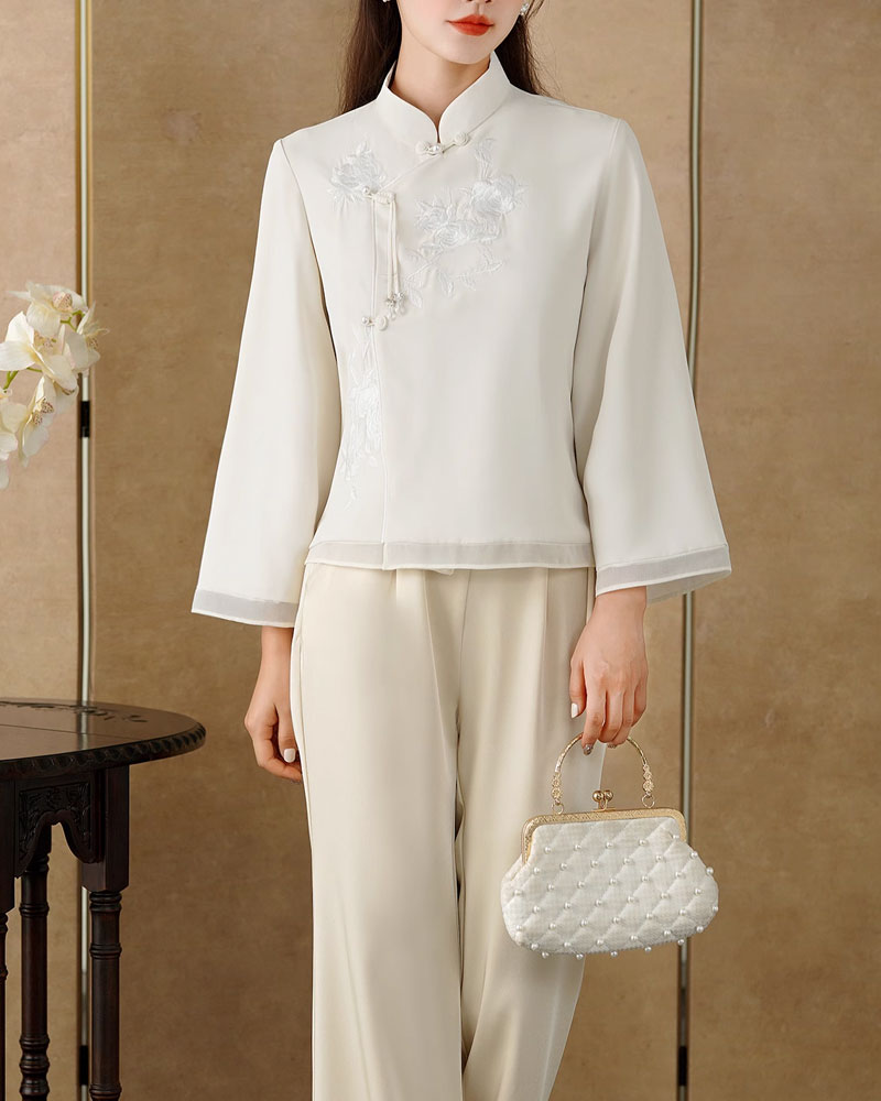 中華風のトップス