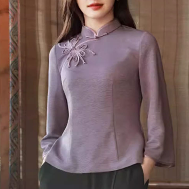 中華風のトップス