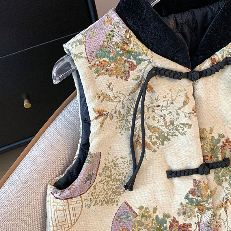 レディースのチャイナベスト