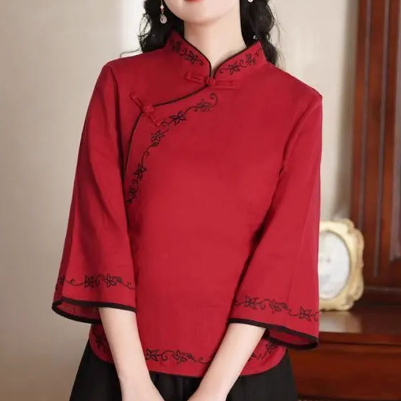 中華風のブラウス