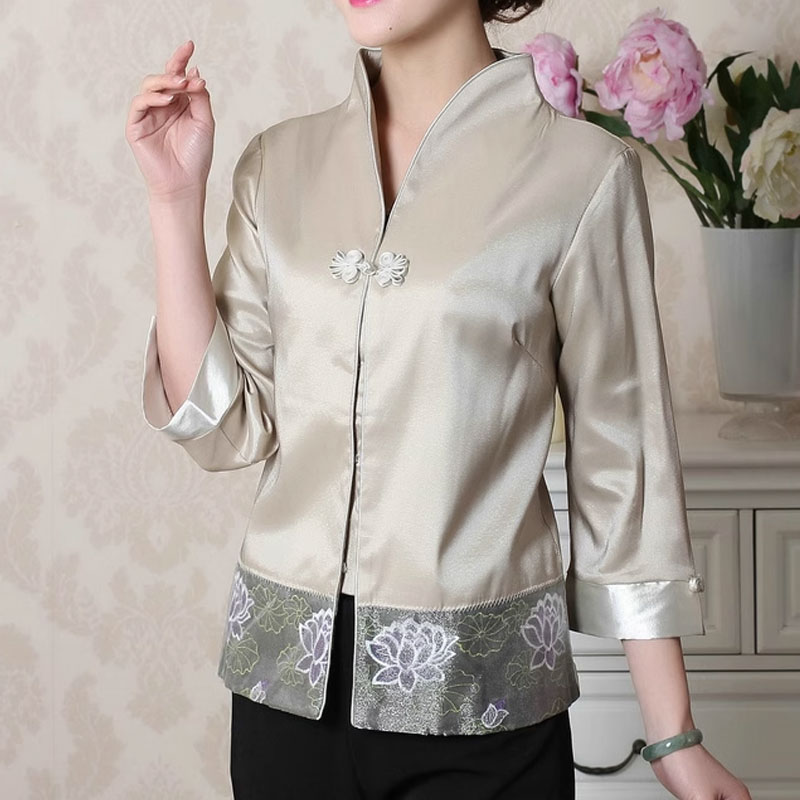 チャイナボタンの女性用ジャケット